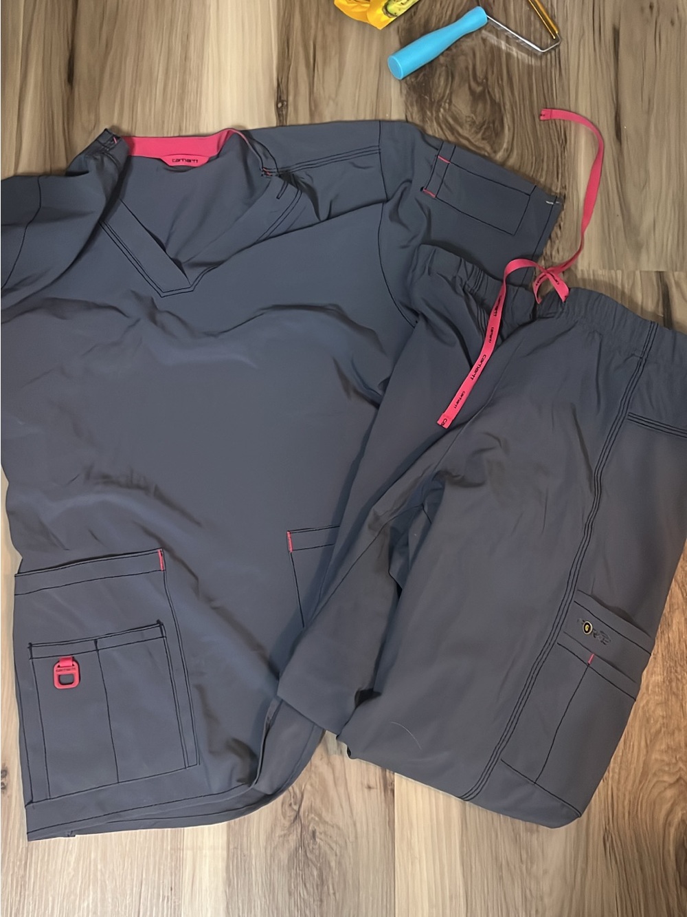 Carhartt Women's Gray Scrub Set with Pink Accents